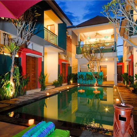 The Green Zhurga Suite Kerobokan  Exterior photo