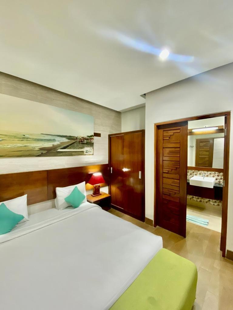 The Green Zhurga Suite Kerobokan  Exterior photo