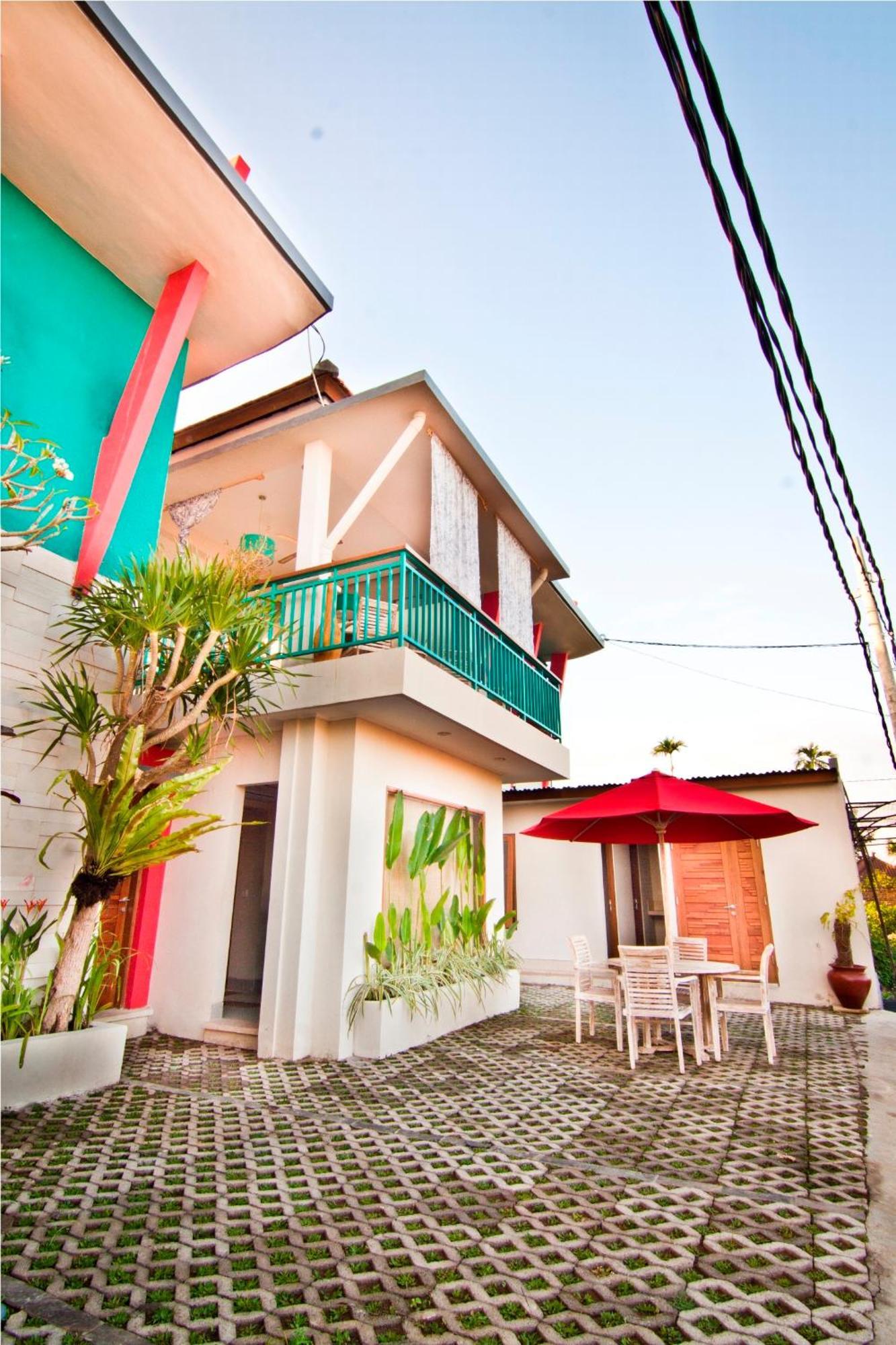 The Green Zhurga Suite Kerobokan  Exterior photo